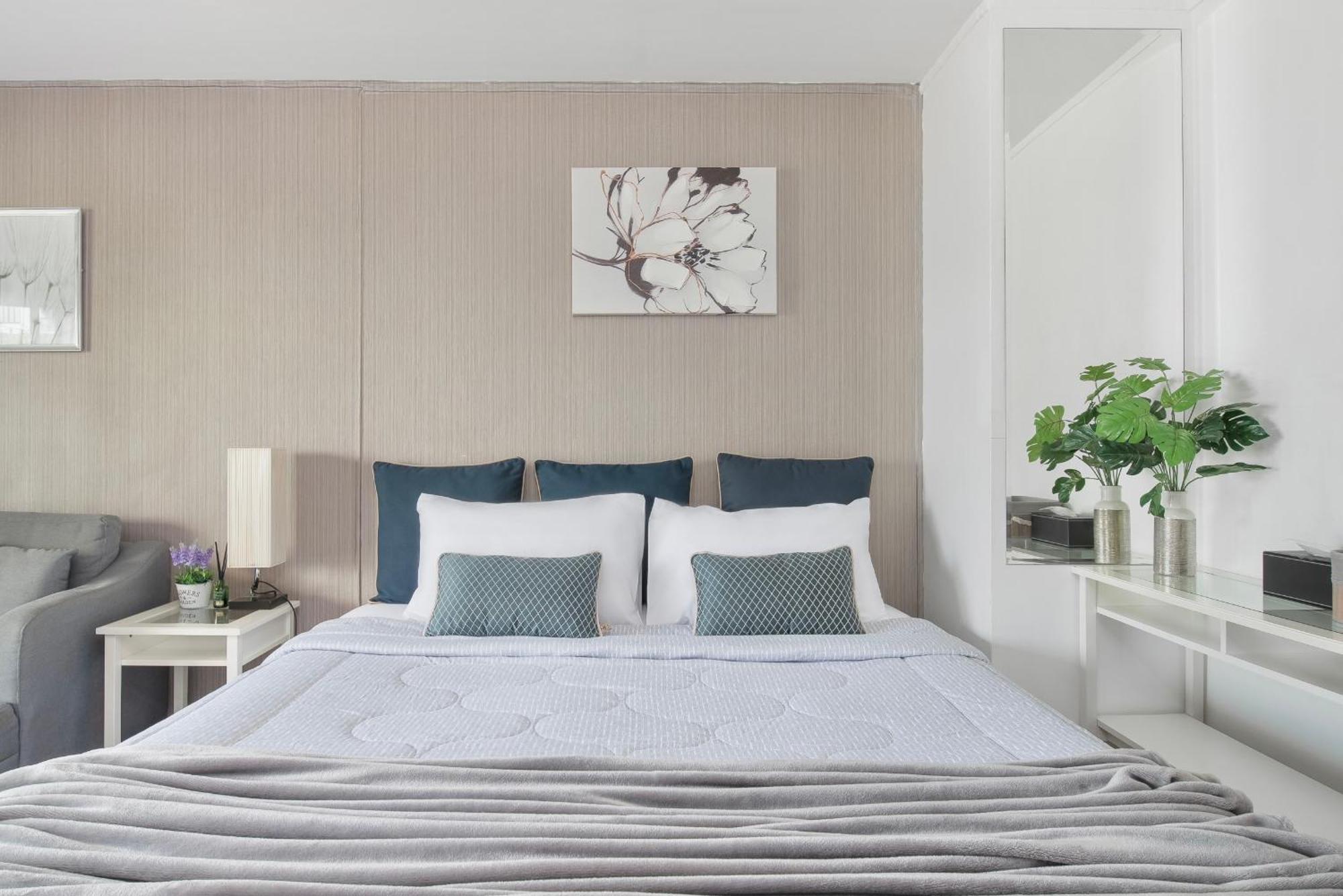 Cozy B At Nimman Studio Room In Condominium Chiang Mai Bagian luar foto