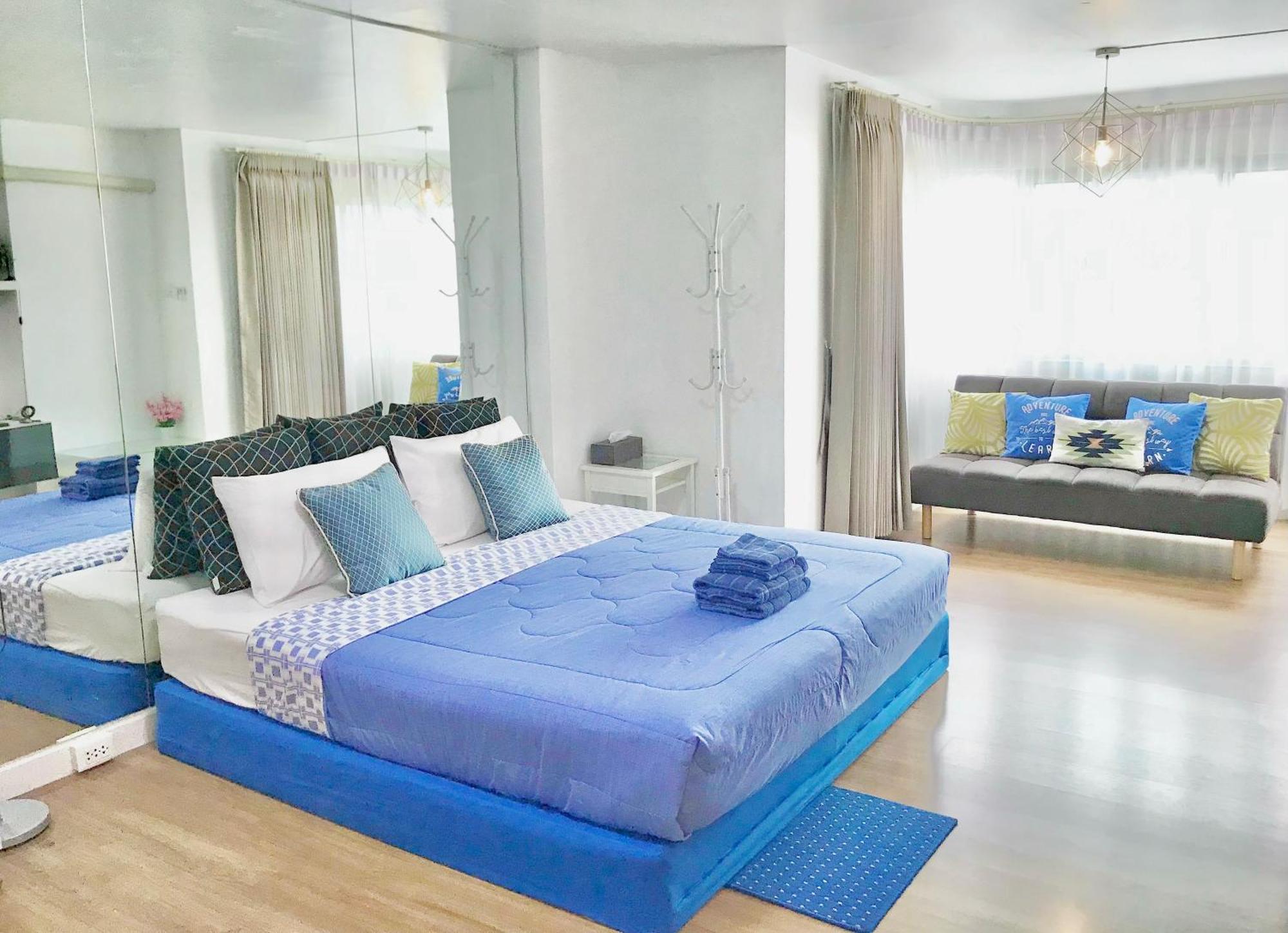 Cozy B At Nimman Studio Room In Condominium Chiang Mai Bagian luar foto