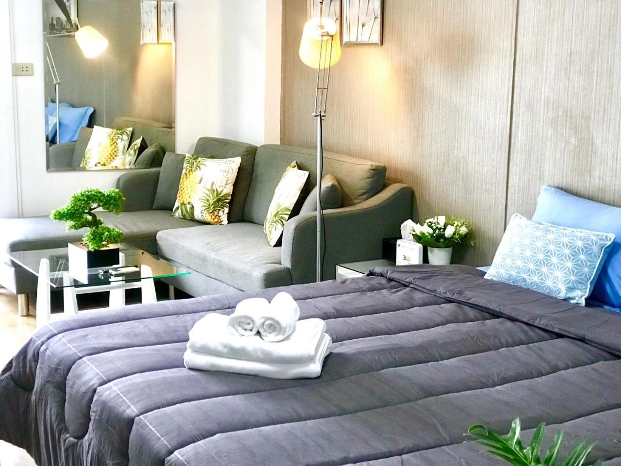 Cozy B At Nimman Studio Room In Condominium Chiang Mai Bagian luar foto